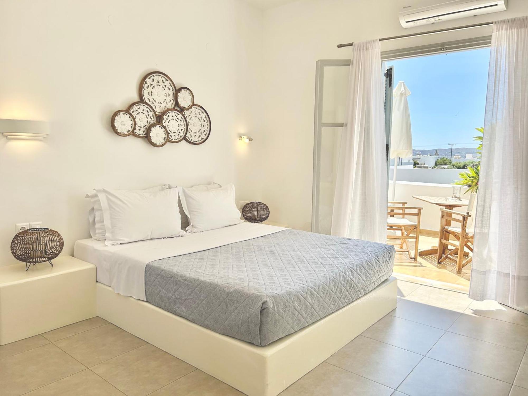 Anita Rooms & Suites Milos Адамас Екстер'єр фото